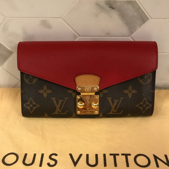 Louis Vuitton Handbags - Louis Vuitton Pallas Wallet